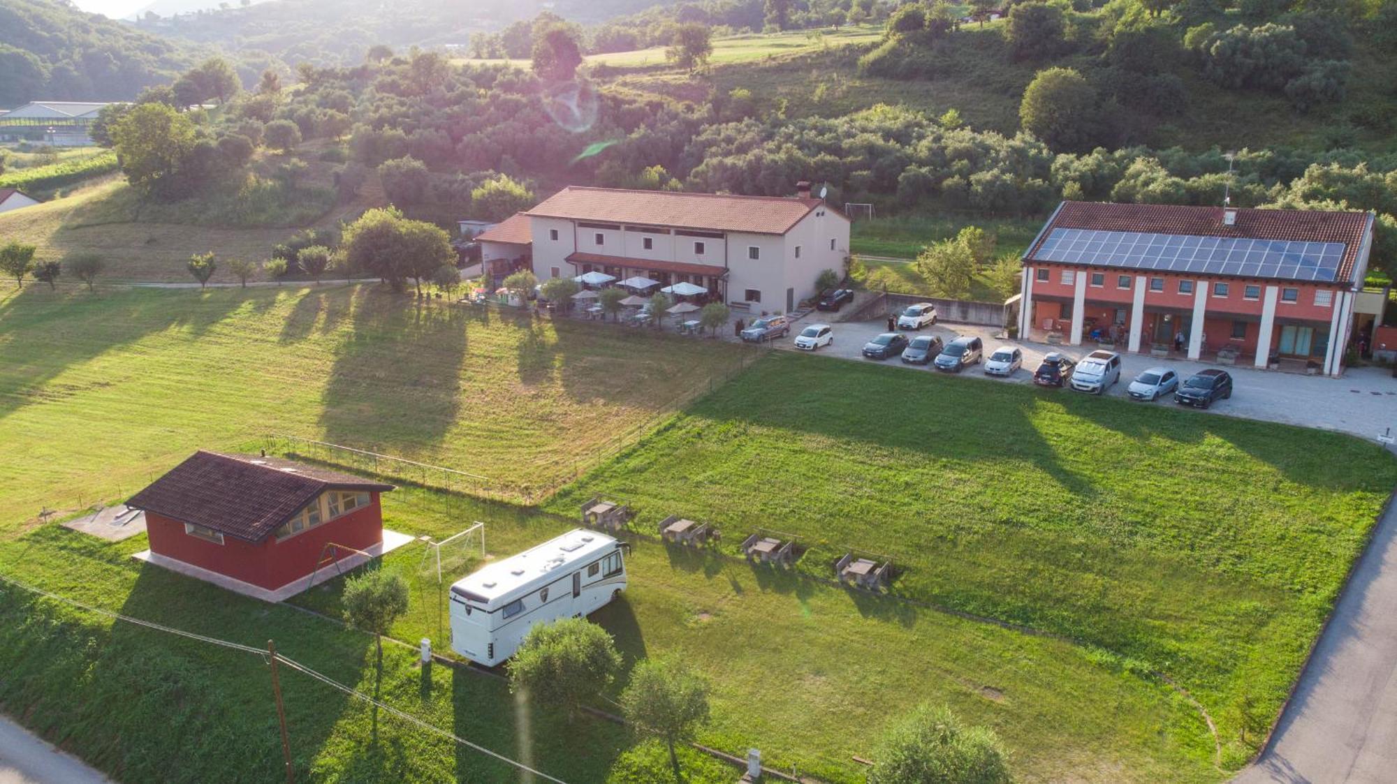 Agriturismo Mazzeracca باسّانو ديل غرابّا المظهر الخارجي الصورة